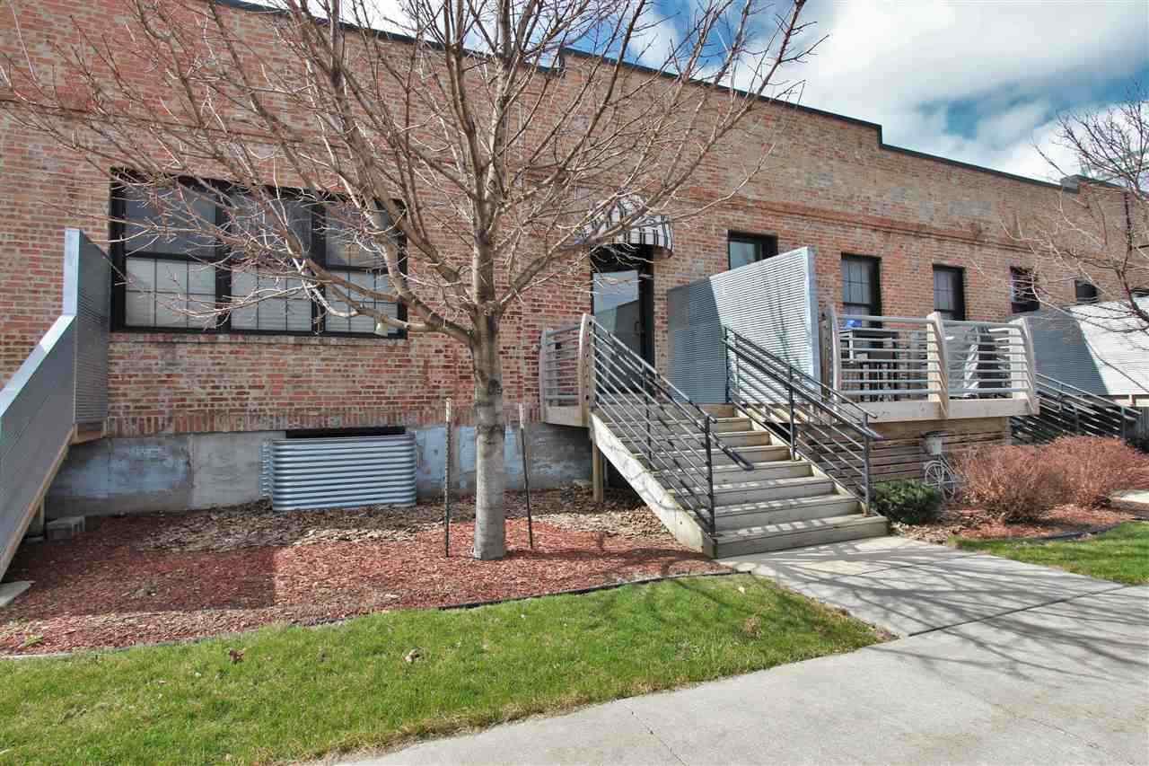 25 Commercial Street - Photo 1