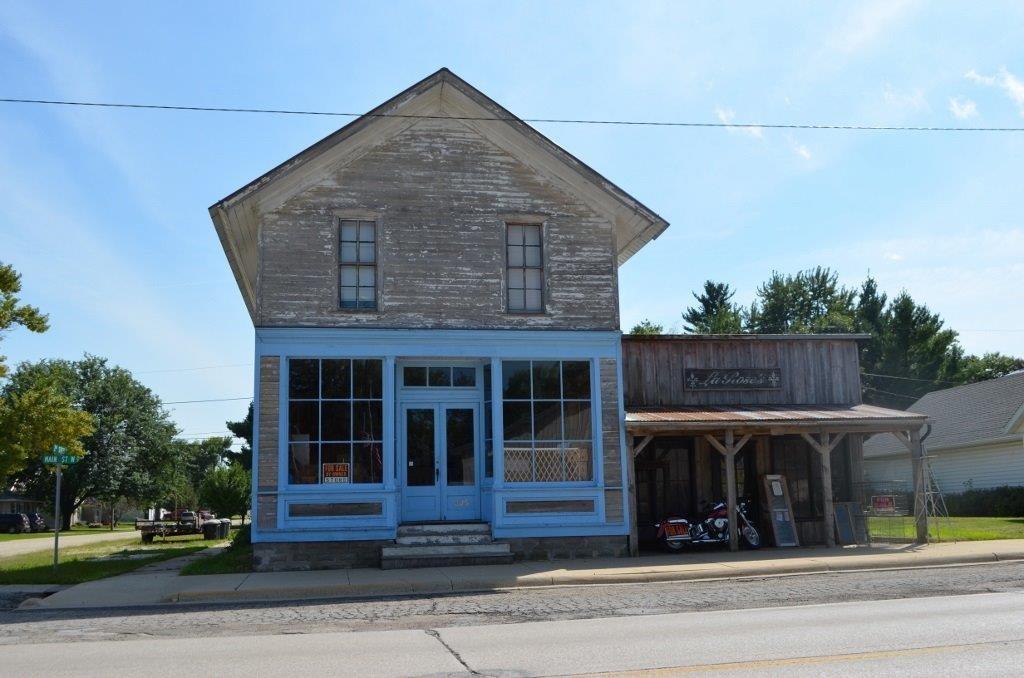 205 Main St W - Photo 1