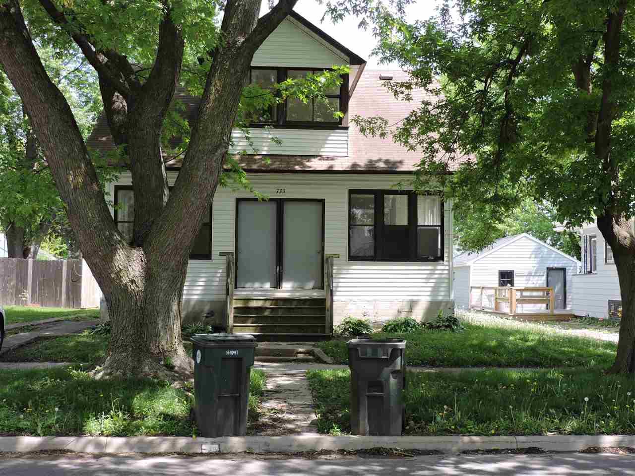 733 Baltimore Street - Photo 1
