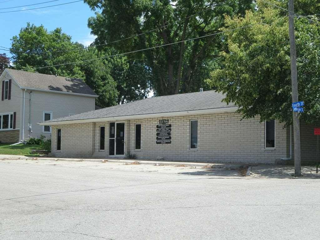 326 4 Street - Photo 1