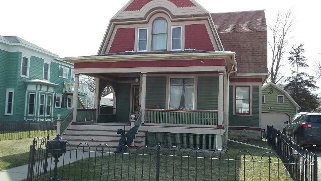 602 Commercial Street - Photo 1