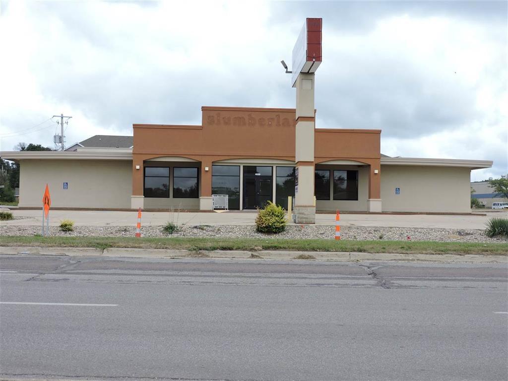 4020 University Avenue - Photo 1