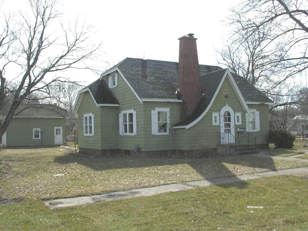 213 Park Street - Photo 1 213 Park Street - Photo 1