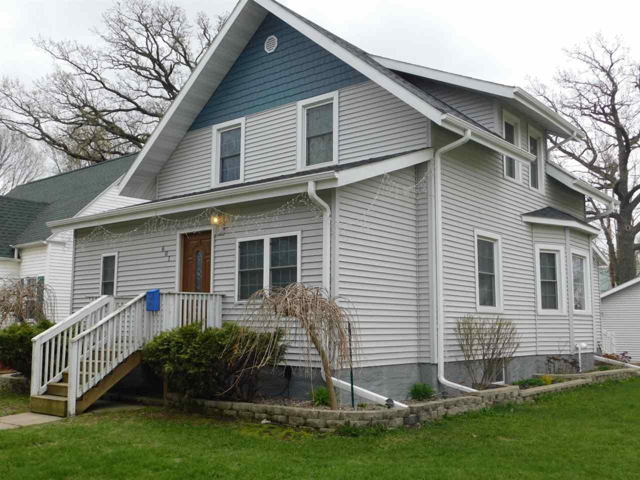 601 Gillette Avenue - Photo 1 601 Gillette Avenue - Photo 1