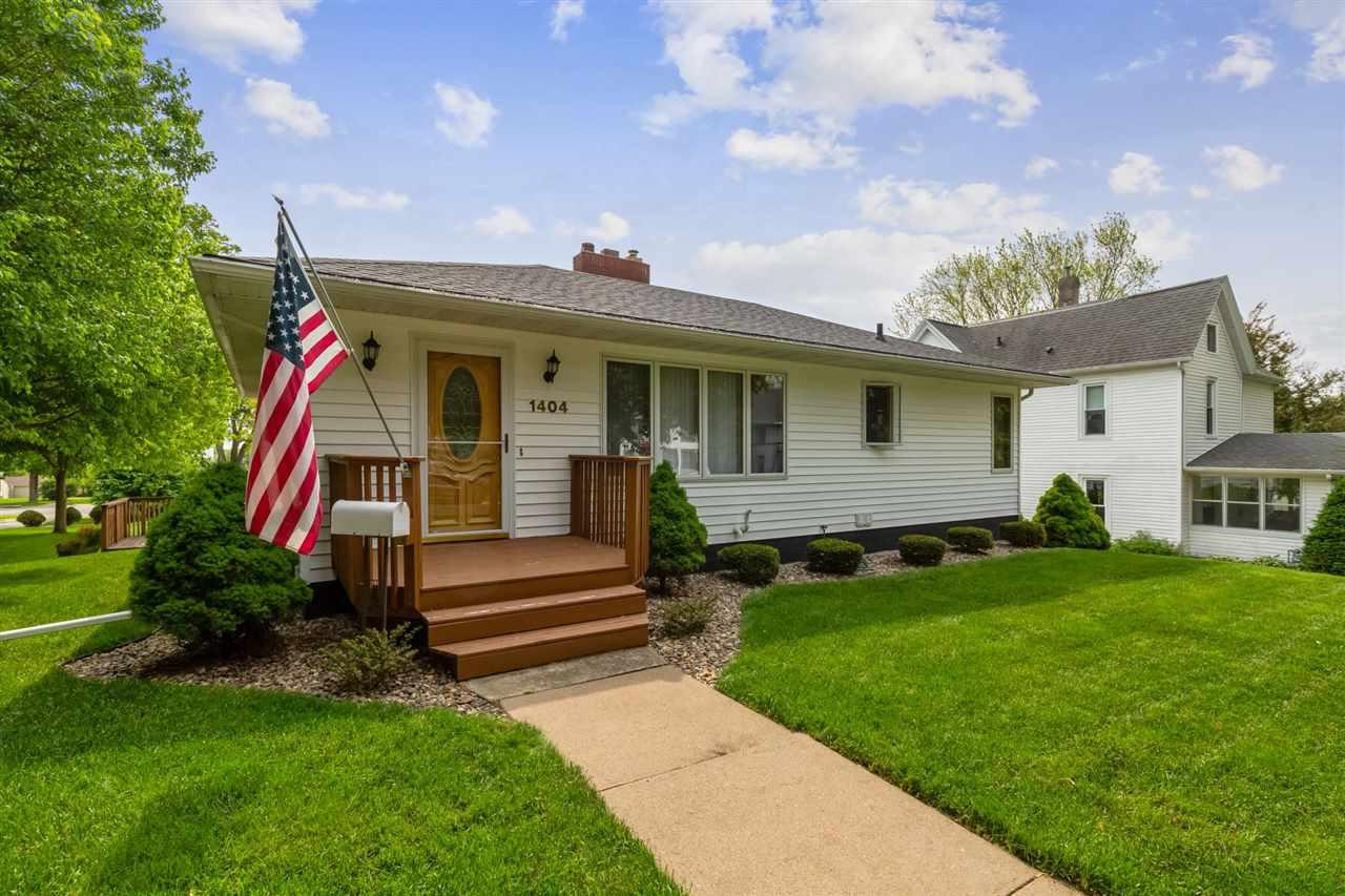 1404 Washington Street - Photo 1