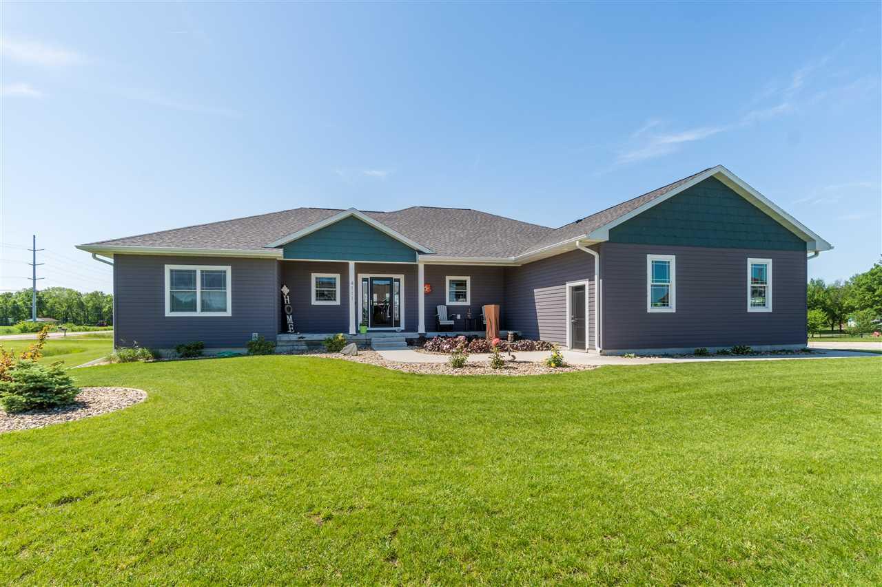 4111 Wild Horse Drive - Photo 1