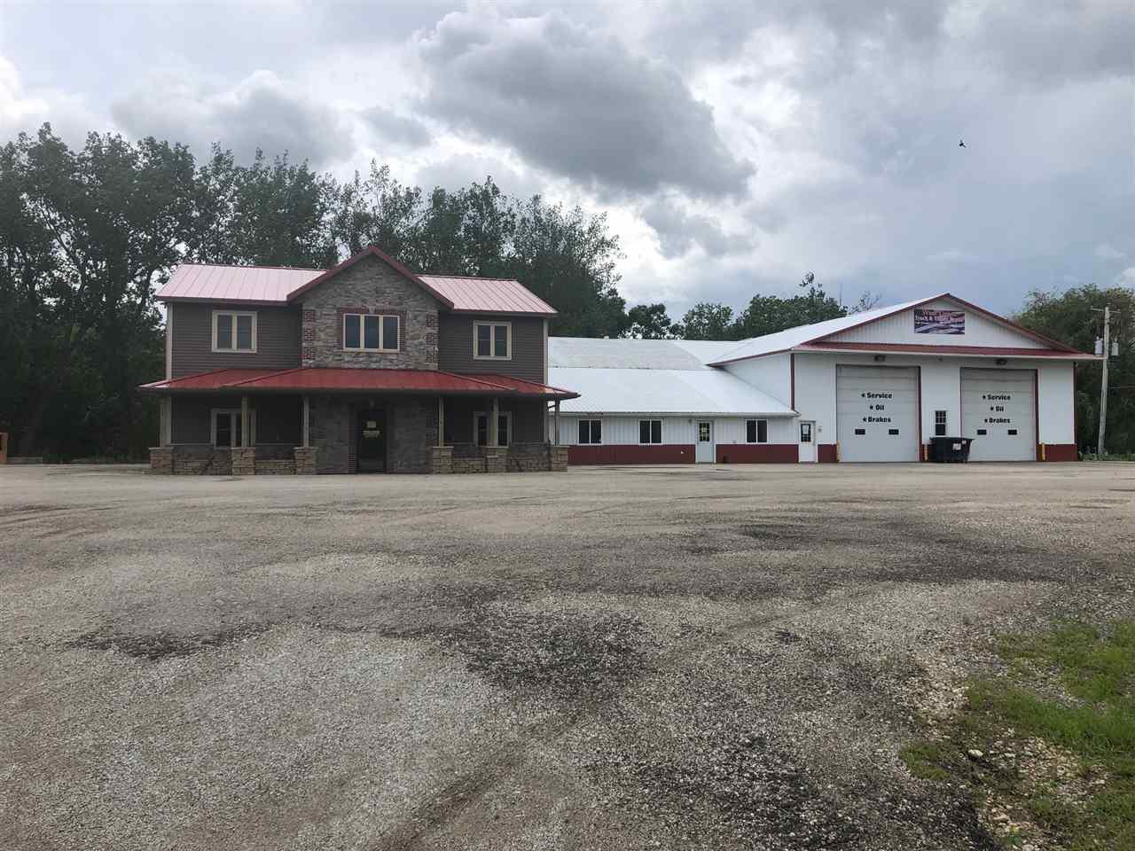10715 Harding Road - Photo 1