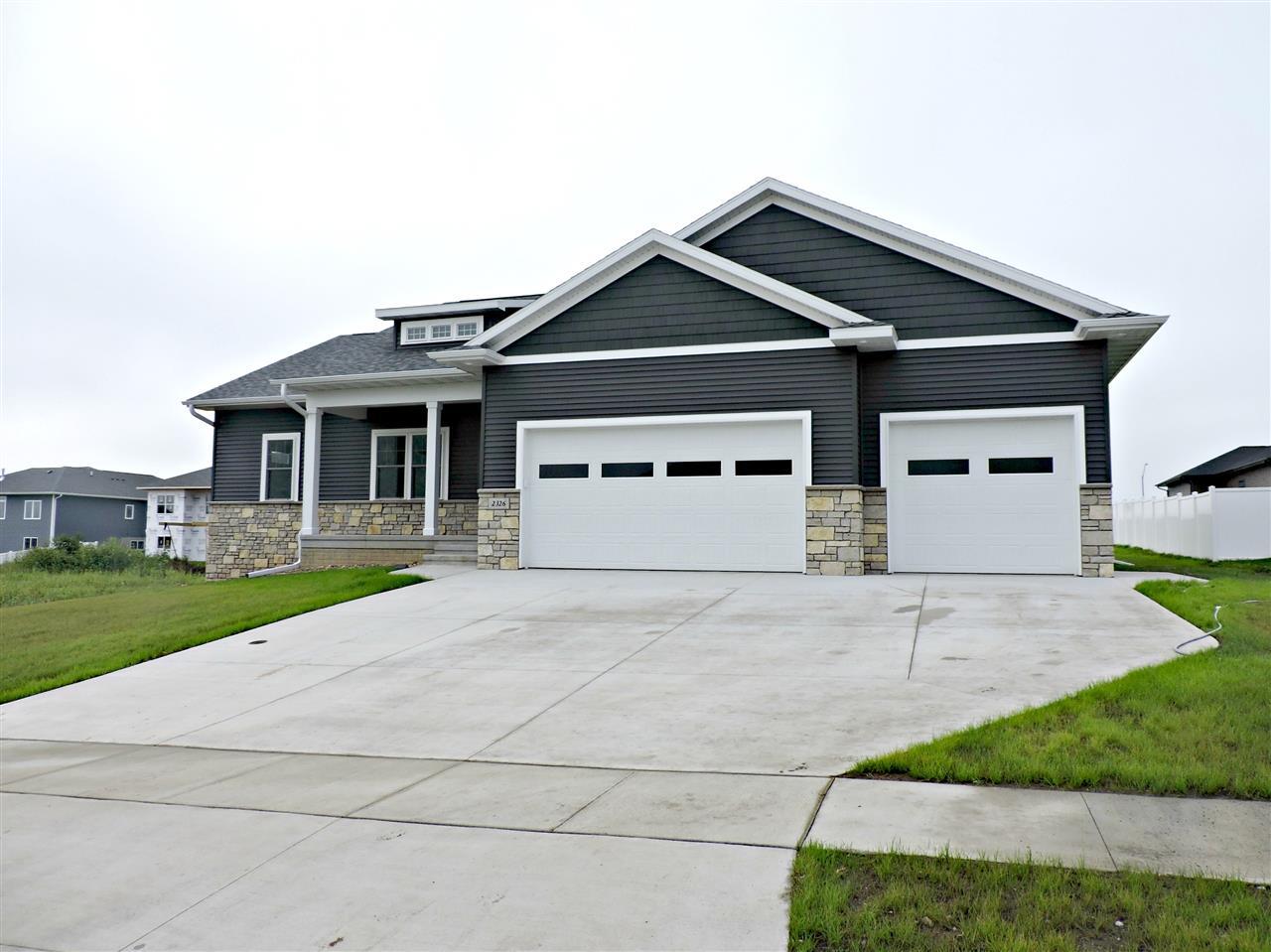 803 Pine Drive - Photo 1