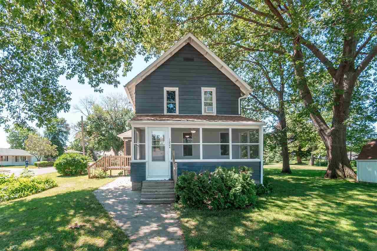 1224 Main Street - Photo 1