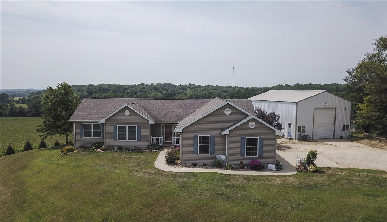 29974 Horseshoe Place - Photo 1