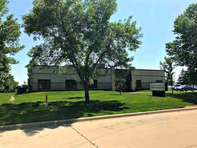 704 Enterprise Drive - Photo 1