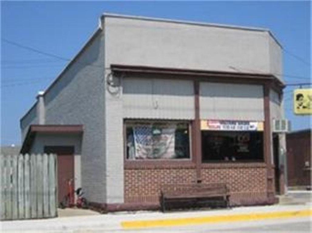 100 4th Street - Photo 1
