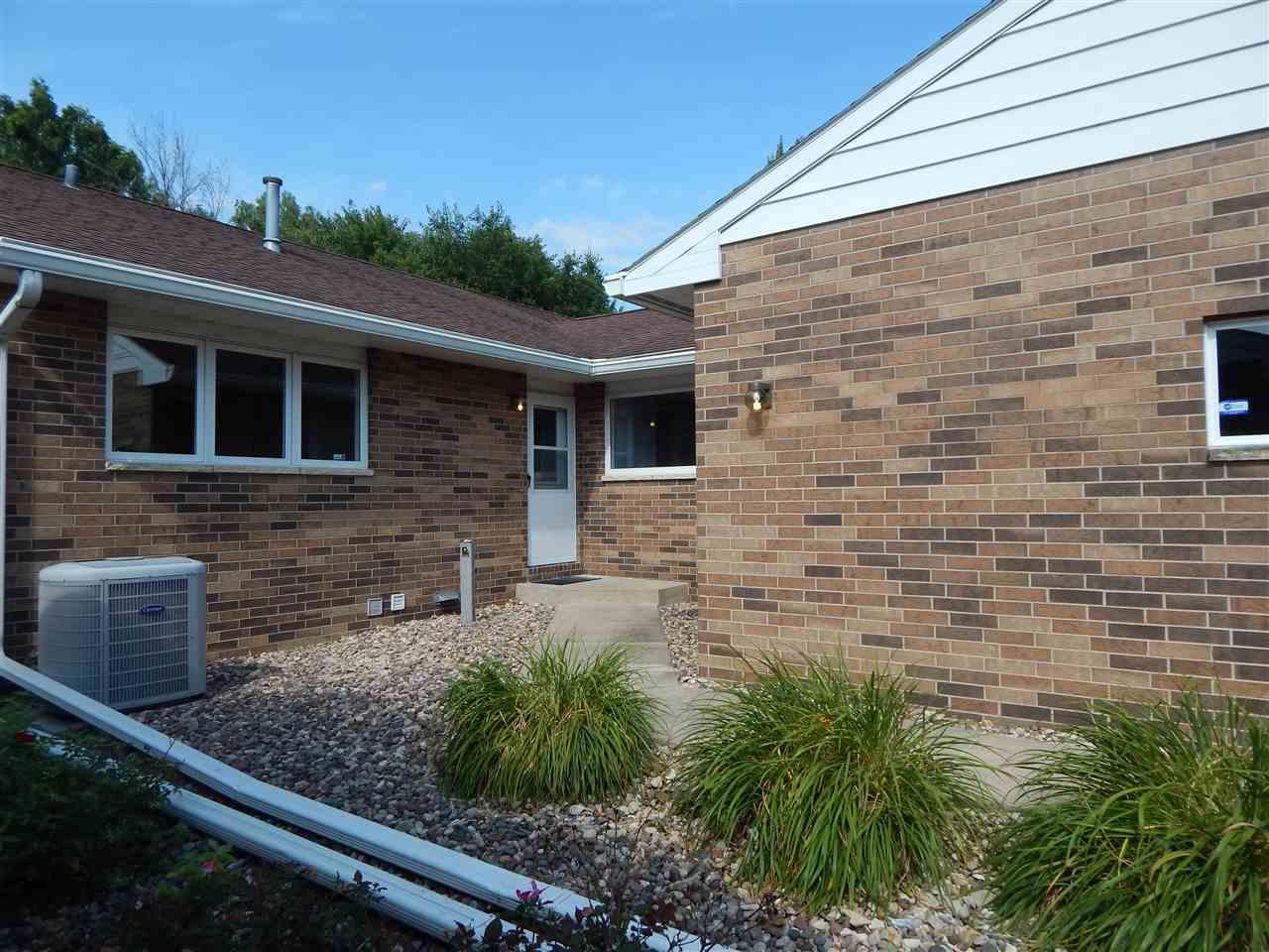 2015 Minnetonka Drive - Photo 1