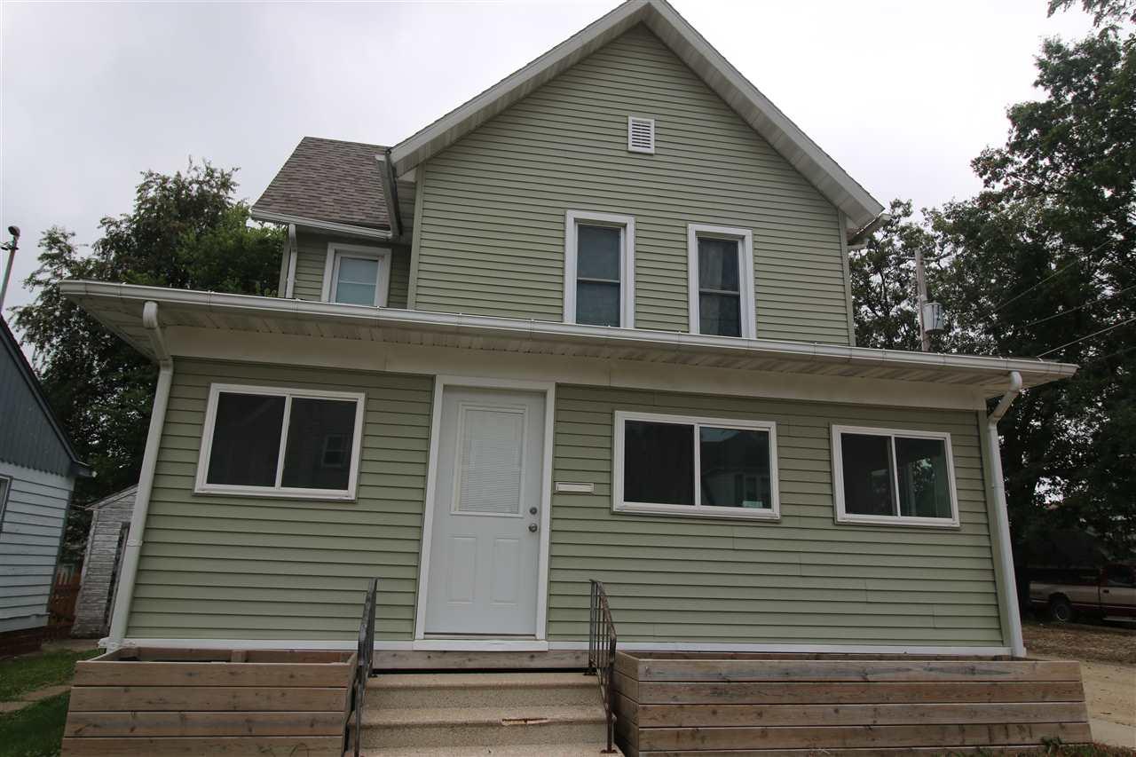 411 Charles Street - Photo 1
