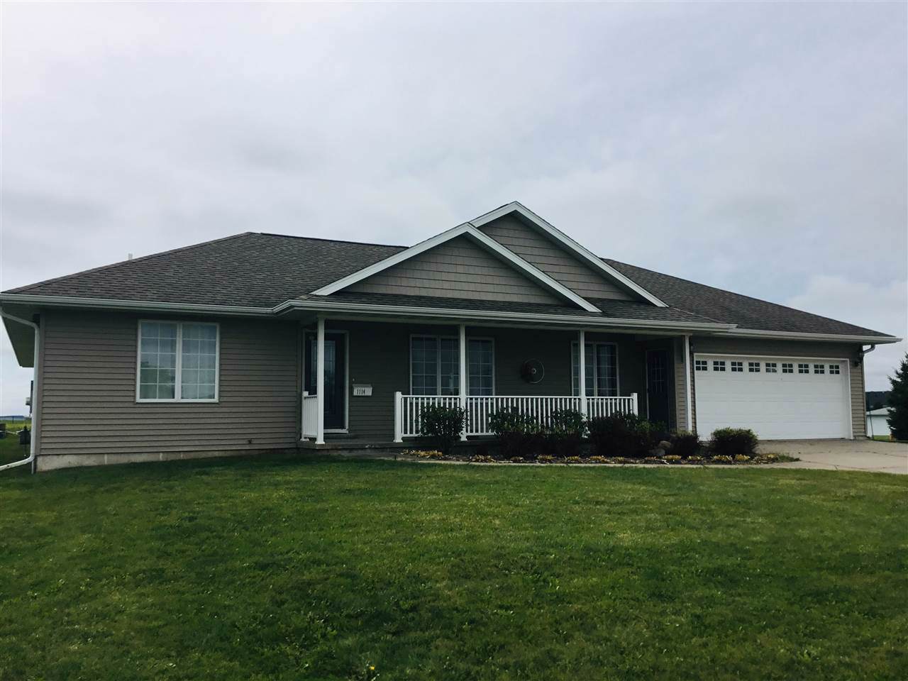 1114 Hwy. 57 - Photo 1