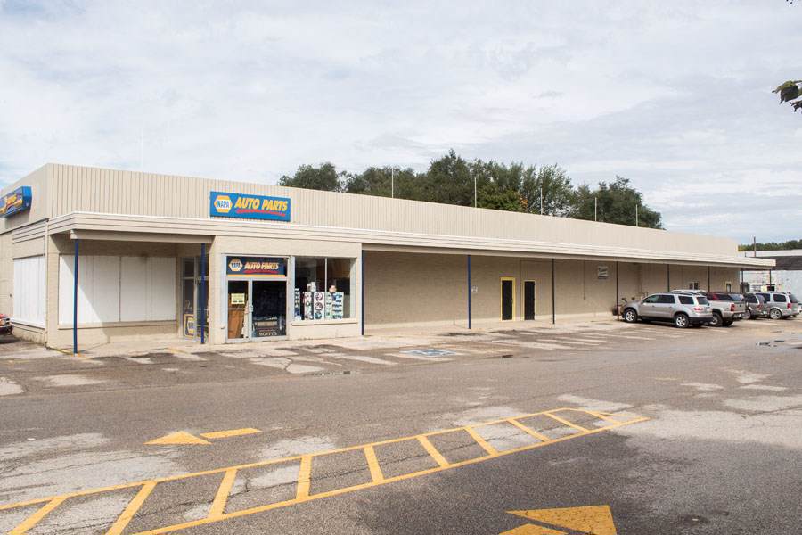 919 4th Street - Photo 1