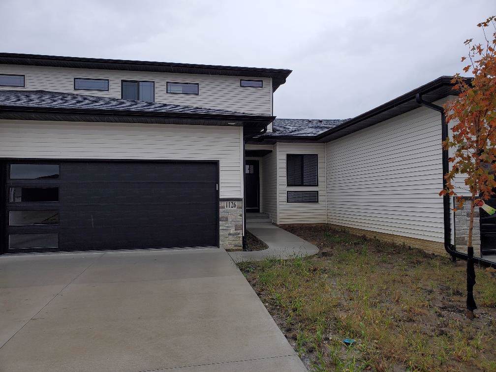 1126 Loren Drive - Photo 1
