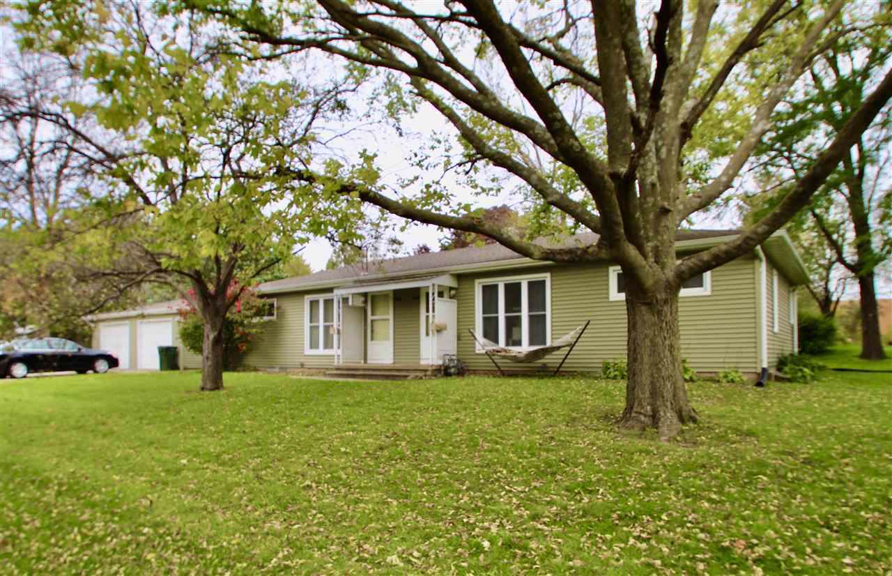 1412-1414 Maplewood Drive - Photo 1