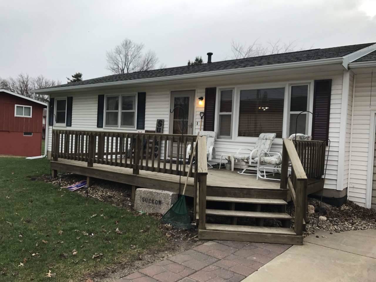 601 Western Avenue - Photo 1