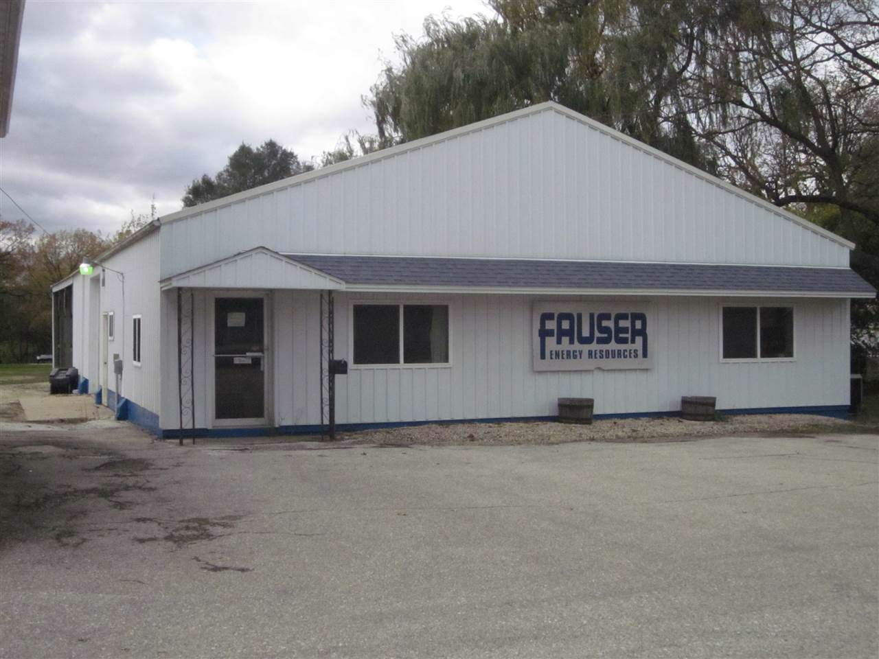 990 Frederick - Photo 1