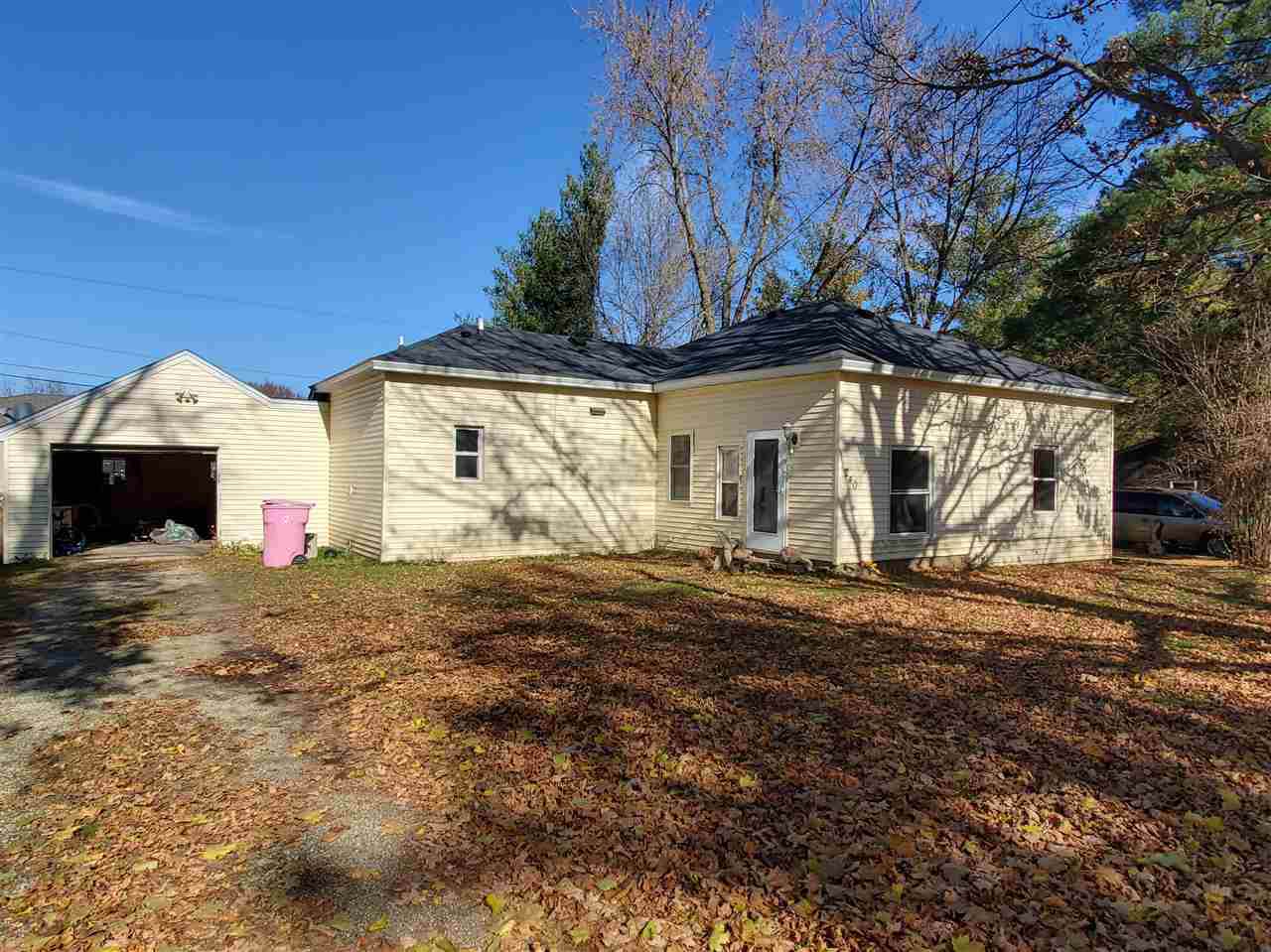 240 Rich St. - Photo 1