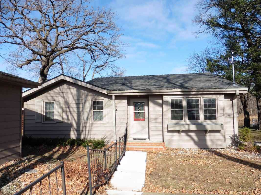 4 Lions Drive - Photo 1