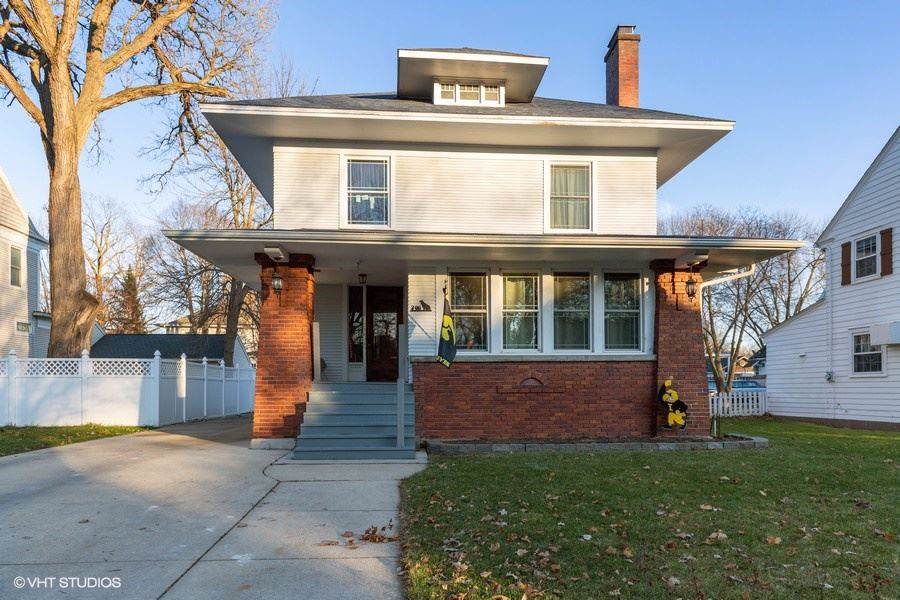 306 3rd Avenue - Photo 1
