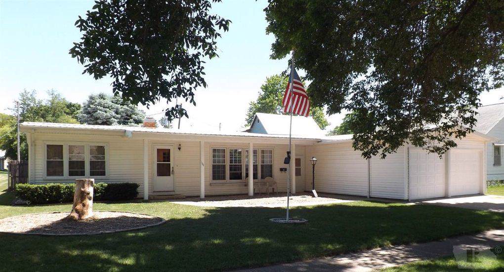 104 Vernon Street - Photo 1