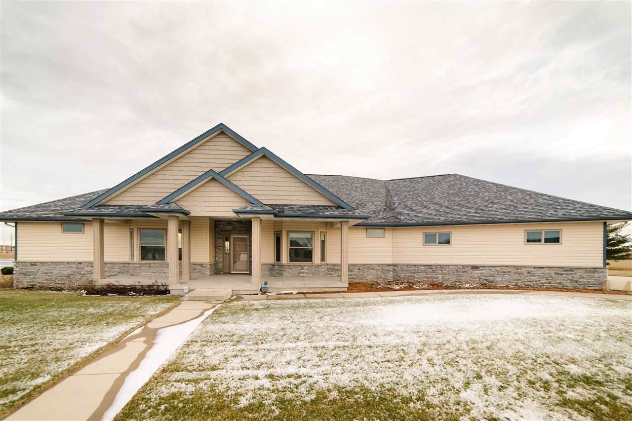 801 Pine Dr Sw Drive - Photo 1