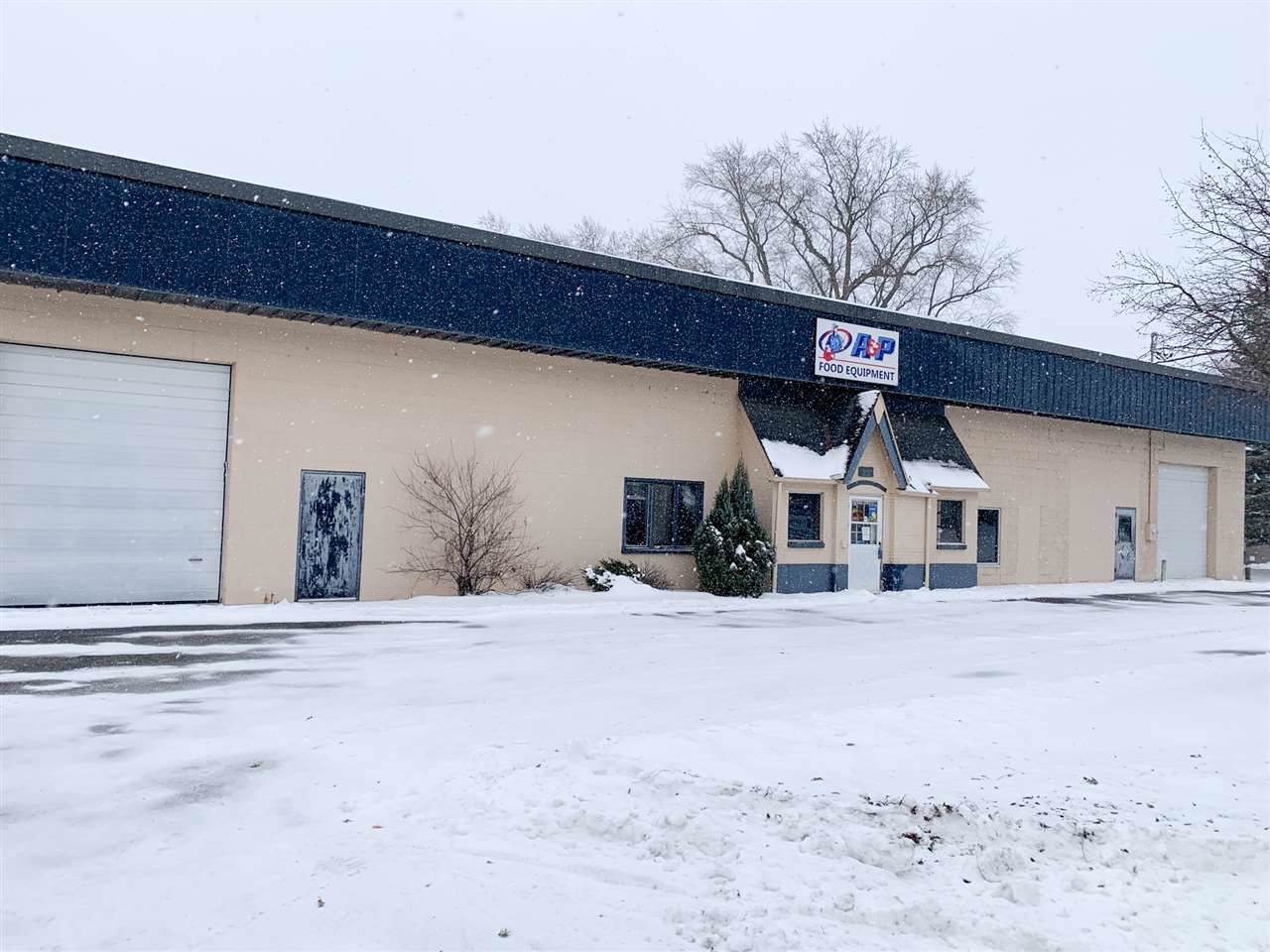 654 Cedar Bend Street - Photo 1