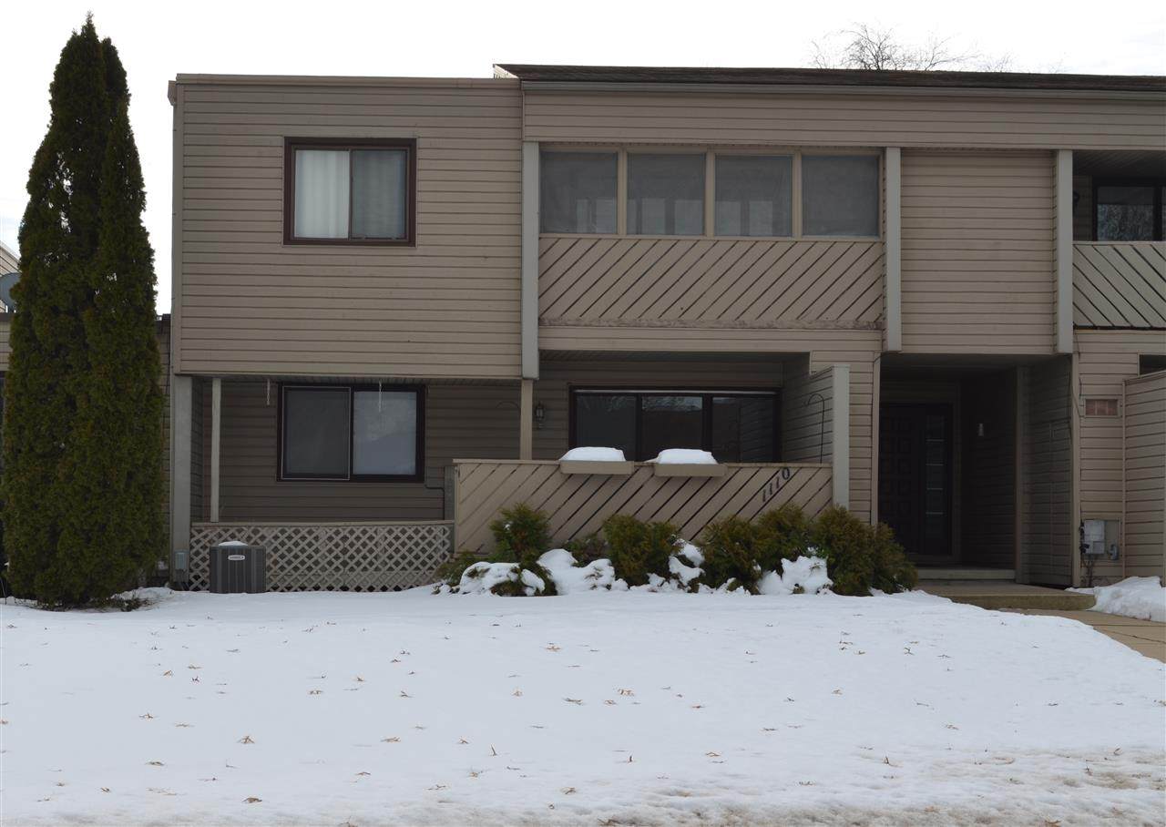 1110 Prairie Meadow Court - Photo 1