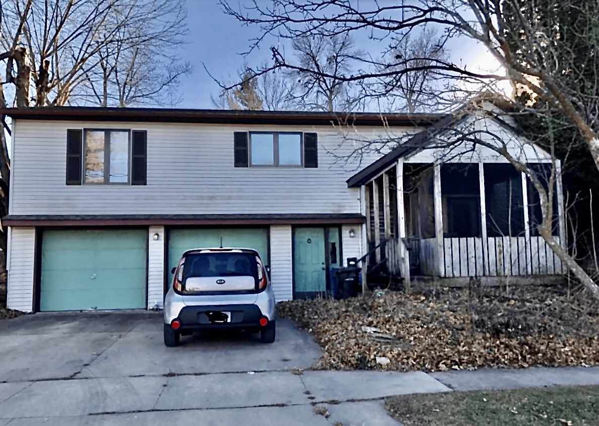 410 22nd Street - Photo 1