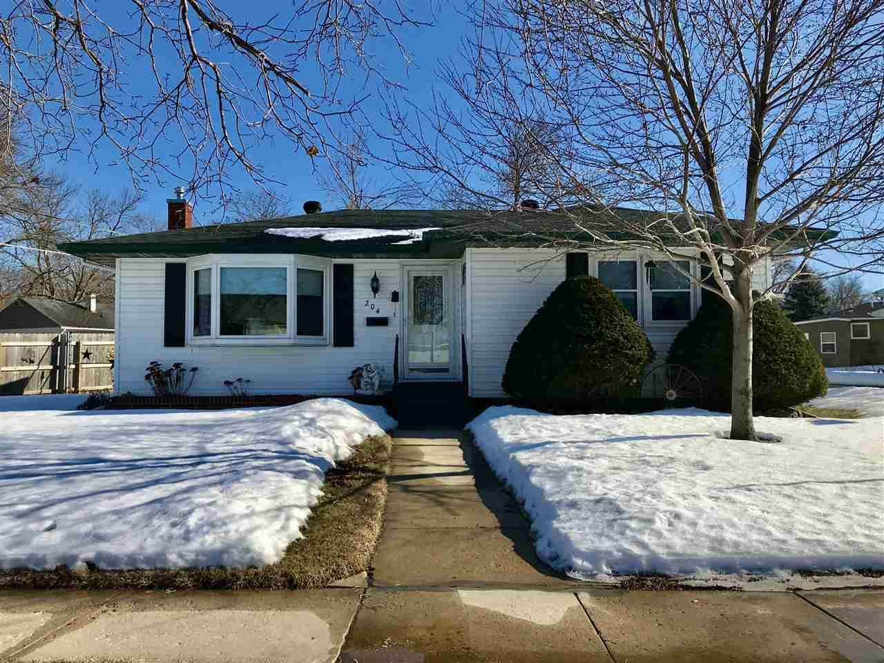 204 Charles Street - Photo 1