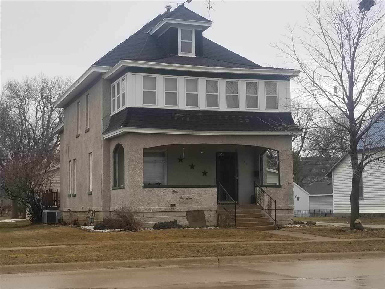 326 2nd Avenue - Photo 1