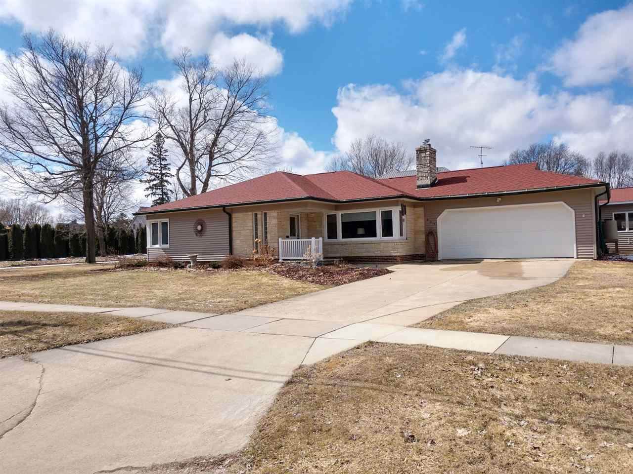 604 2nd Street - Photo 1