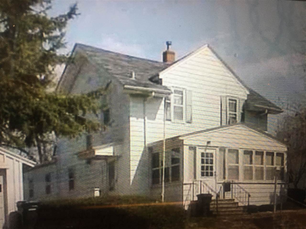 1113 Leavitt Street - Photo 1 1113 Leavitt Street - Photo 1