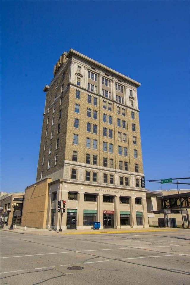531 Commercial Street - Photo 1