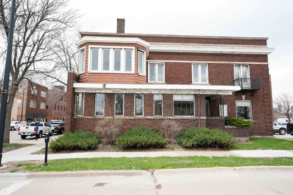 405 5 Th Street - Photo 1