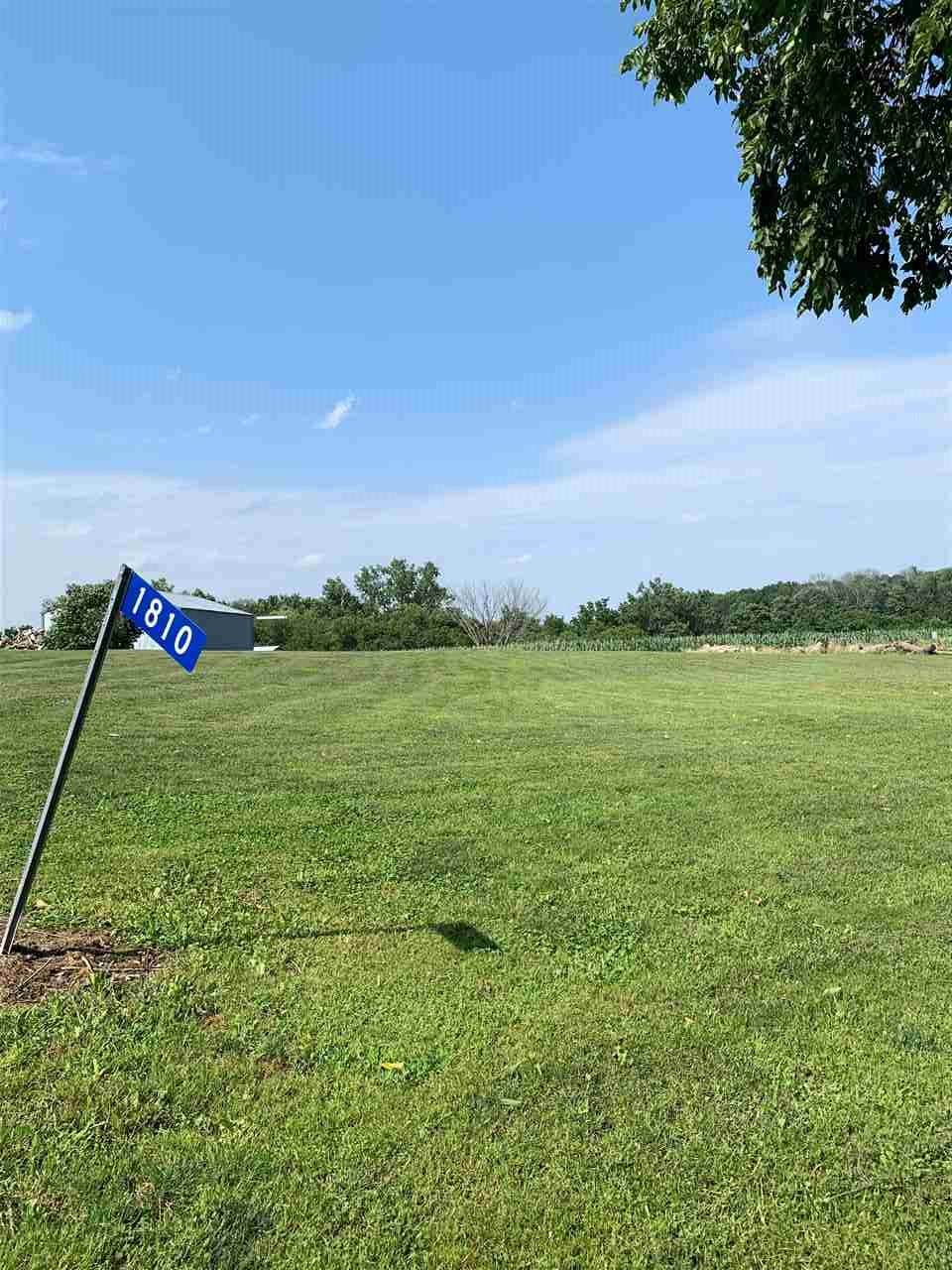 1810 Shamrock Lane - Photo 1