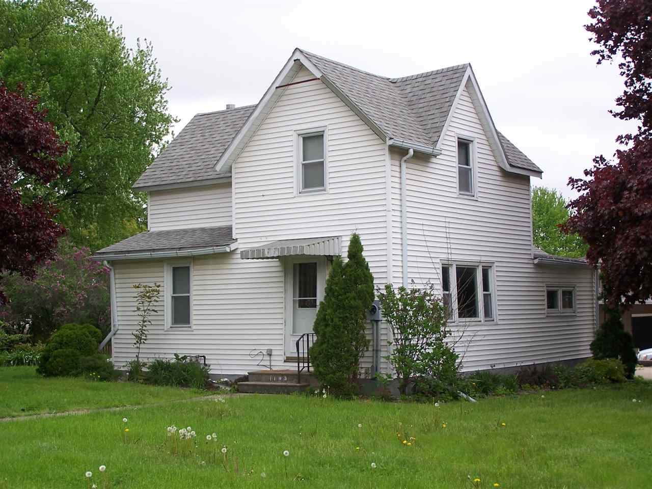 1108 9th Street - Photo 1