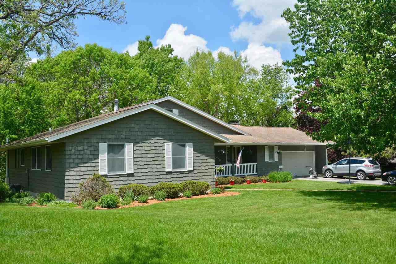 805 Linden Street - Photo 1