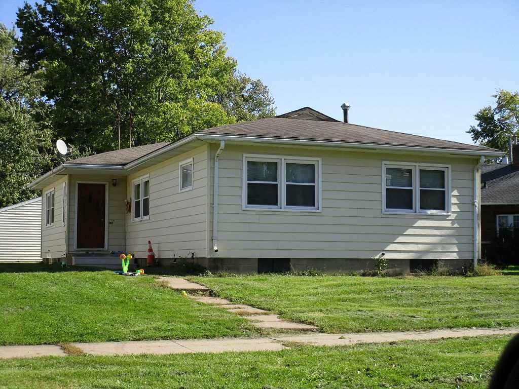141-143 Western - Photo 1