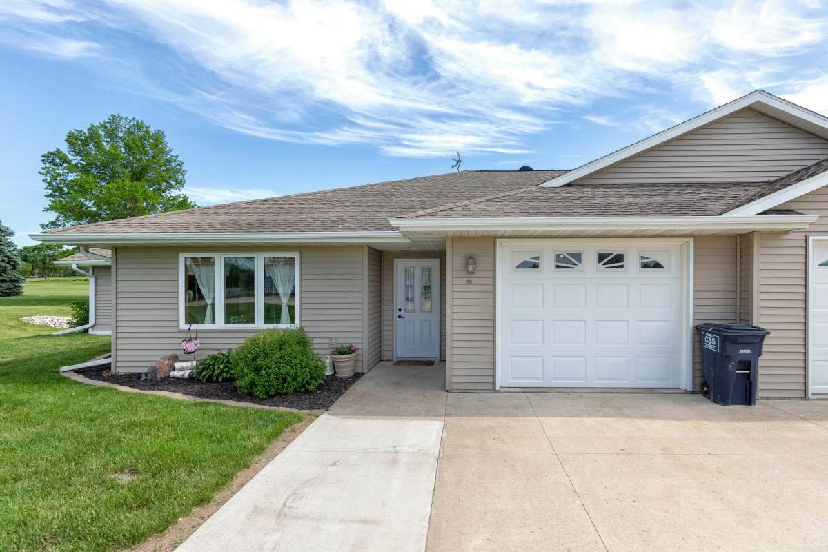 1705 Parriott - Photo 1