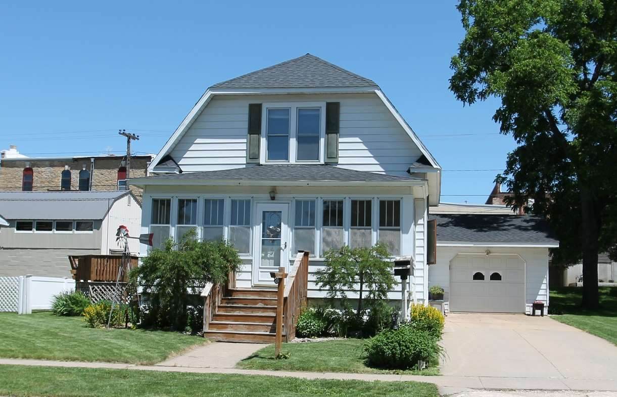 103 Clark Street - Photo 1