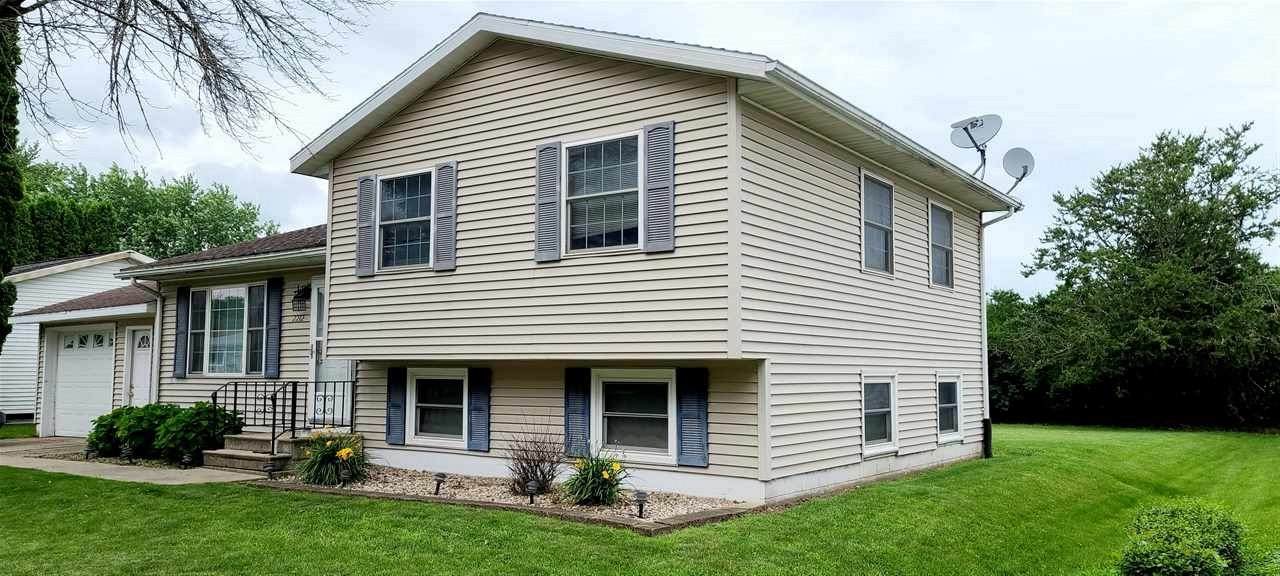 2212 3 Avenue - Photo 1