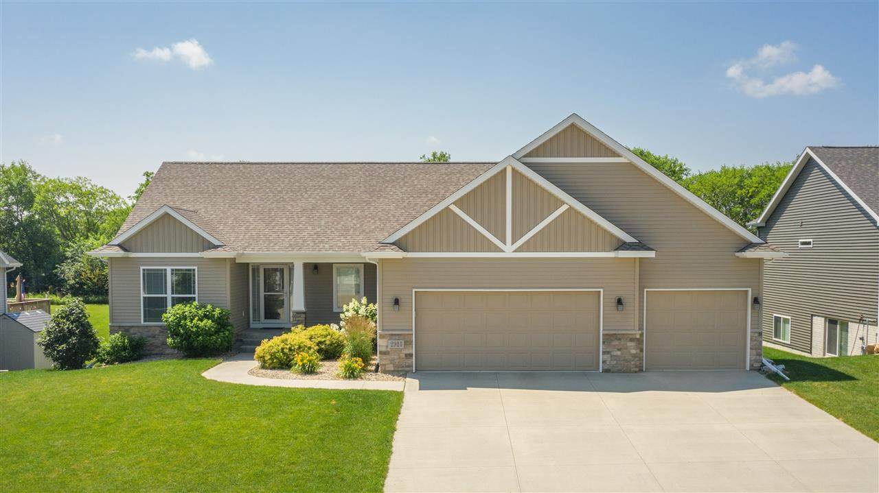 2921 Timber Cove Drive - Photo 1