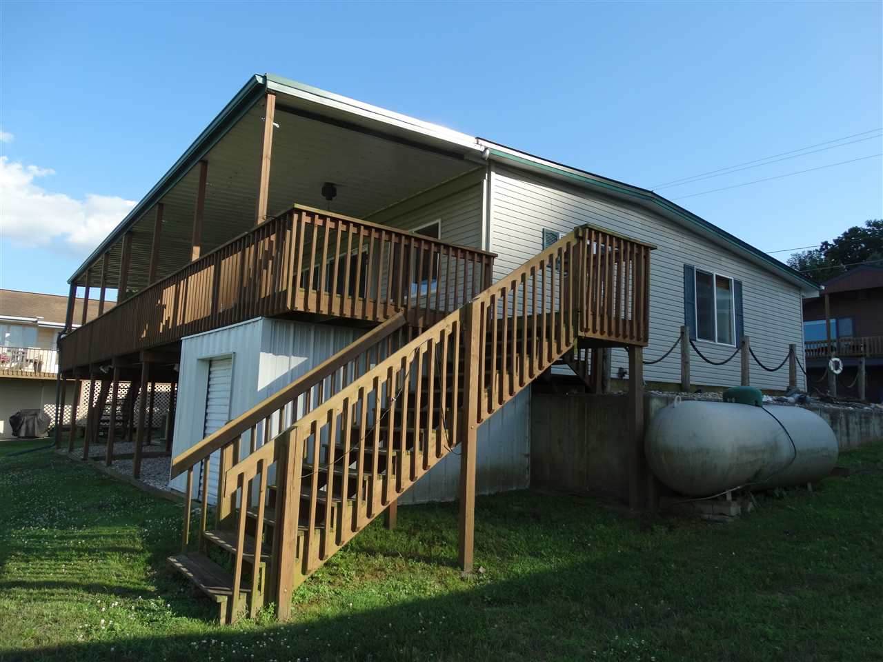 1905 Blue Heron Lane - Photo 1