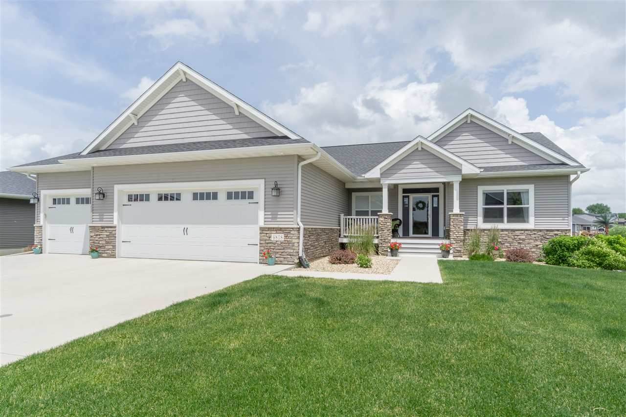 4818 Ironwood Drive - Photo 1
