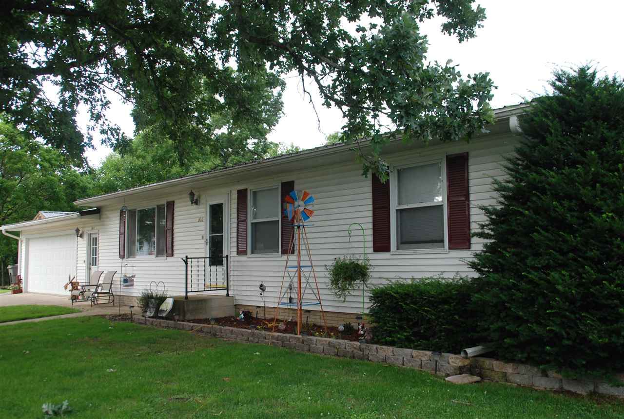 103 North Street - Photo 1