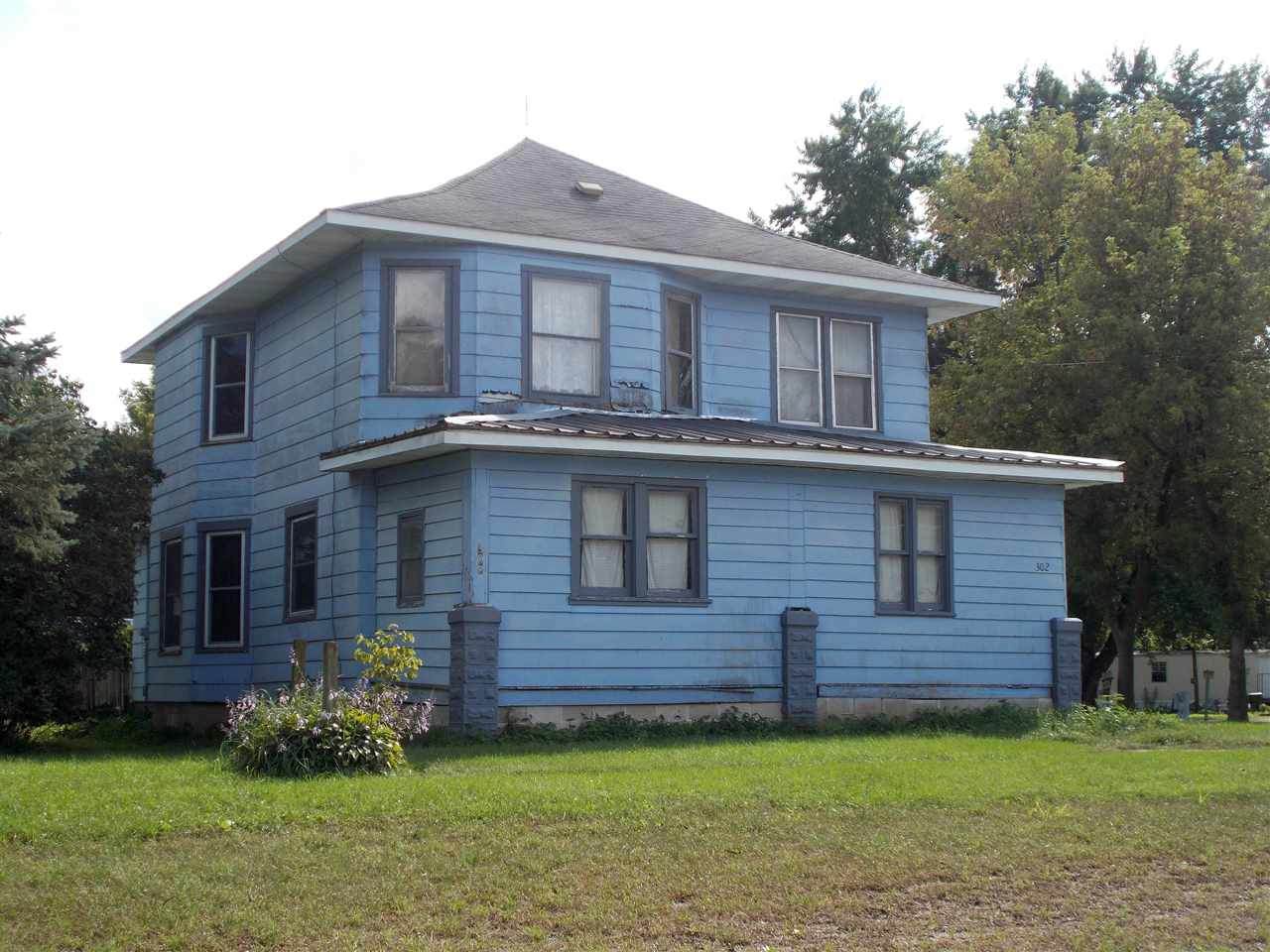 302 Hayes Street - Photo 1